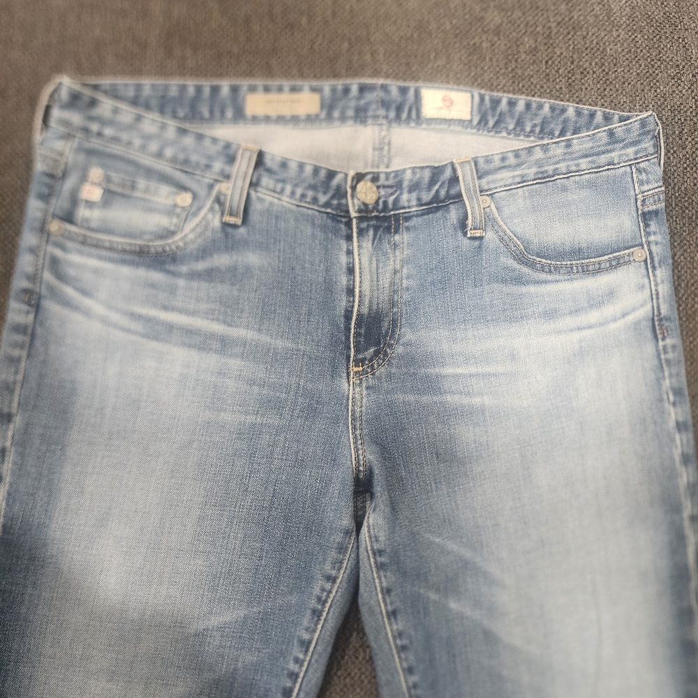 AG Adriano Goldschmied Faded Blue Cropped Jeans - Picture 9 of 12